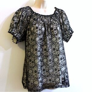 Worthington Puffed Sleeves Pleated Lace Top